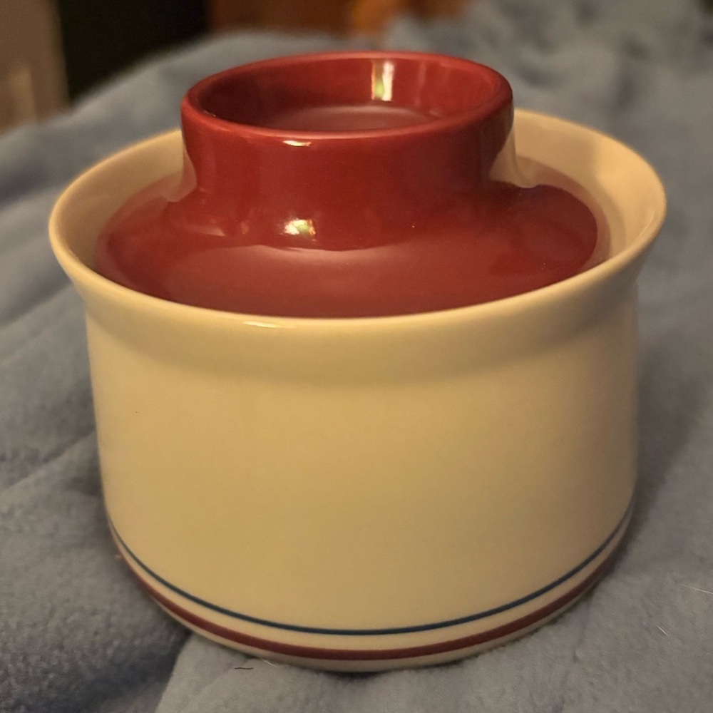 Vintage 1980’s Epoch Korea Stoneware Jar/ Sugar Bowl with Lid